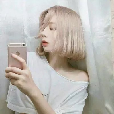 27套礼服封面
